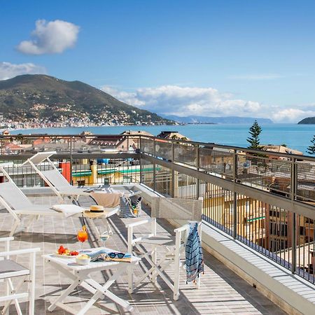 Hotel Tritone Laigueglia Dış mekan fotoğraf