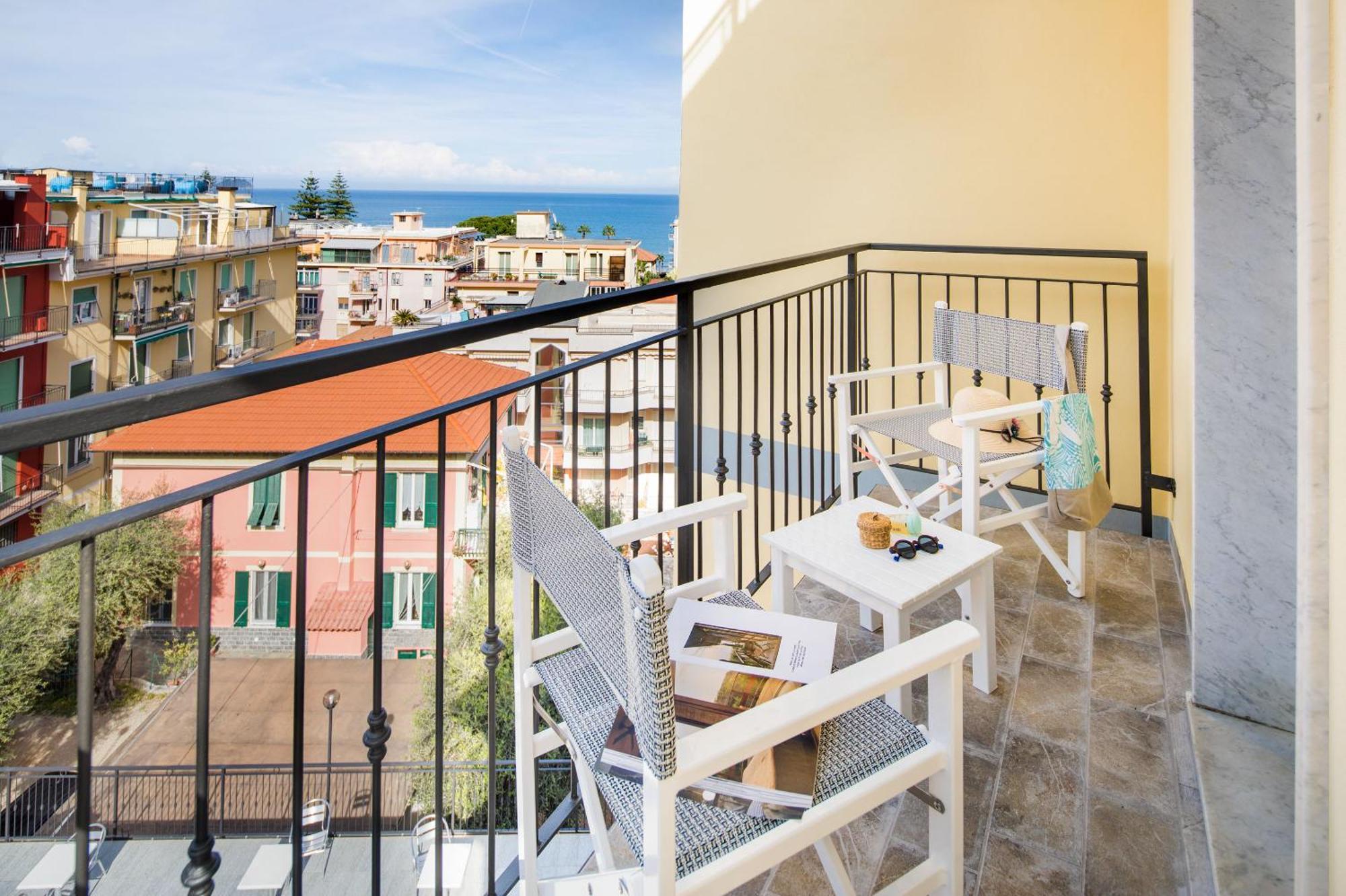 Hotel Tritone Laigueglia Dış mekan fotoğraf